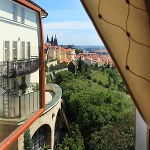 Questenberg 4*, Praga Repubblica Ceca