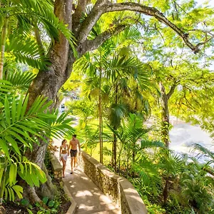 Couples Sans Souci Station touristique